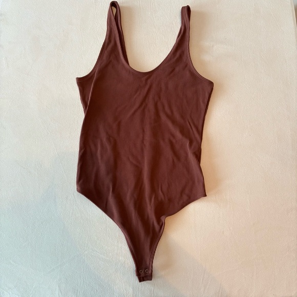 A&F Ribbed Tank Bodysuit - Picture 1 of 6